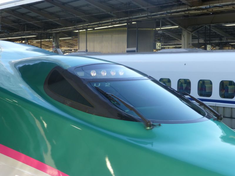 Hayabusa Shinkansen